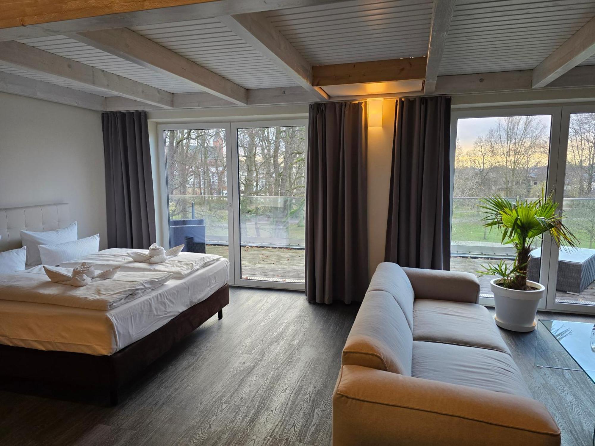 Hotel am Kurpark Ostseebad Ostseebad Zinnowitz Exterior foto