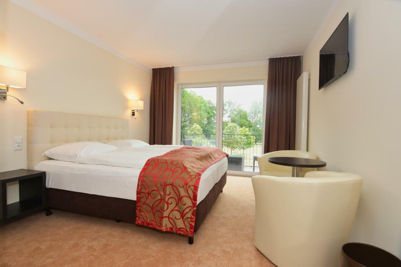 Hotel am Kurpark Ostseebad Ostseebad Zinnowitz Exterior foto